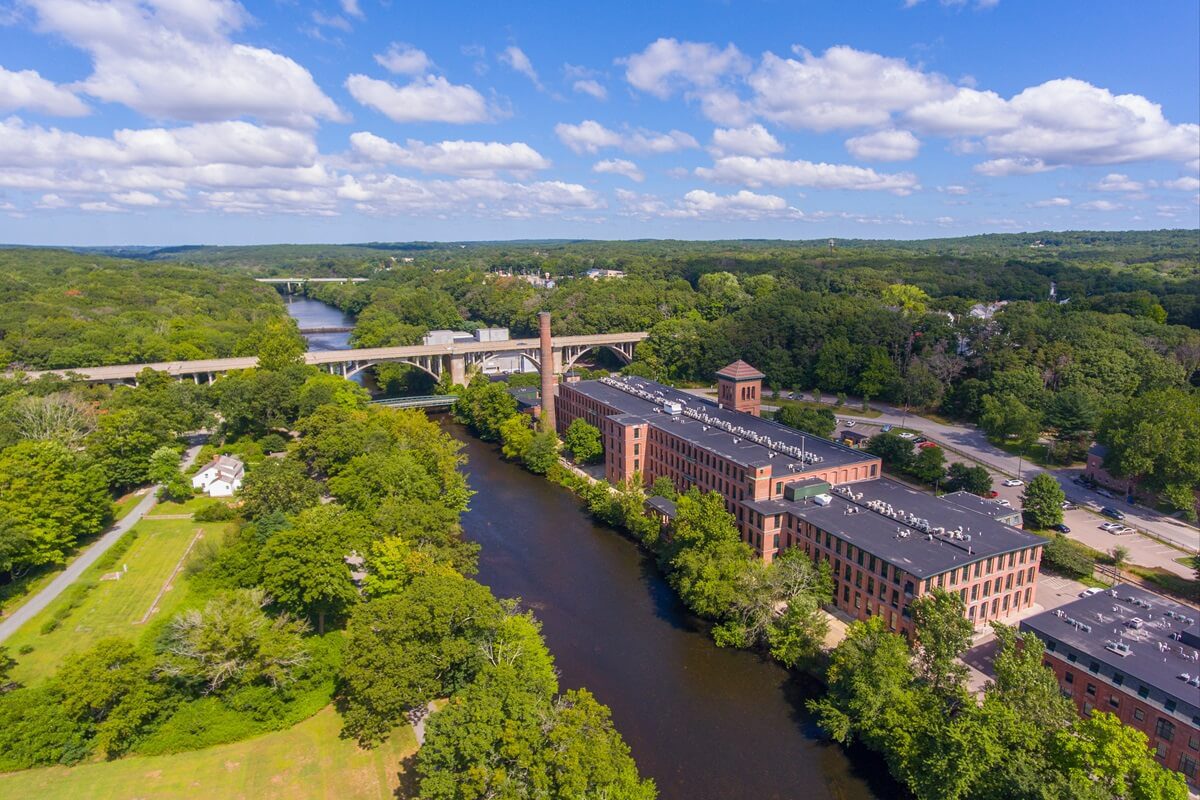 Blackstone River between town of Cumberland and Lincoln Rhode Island