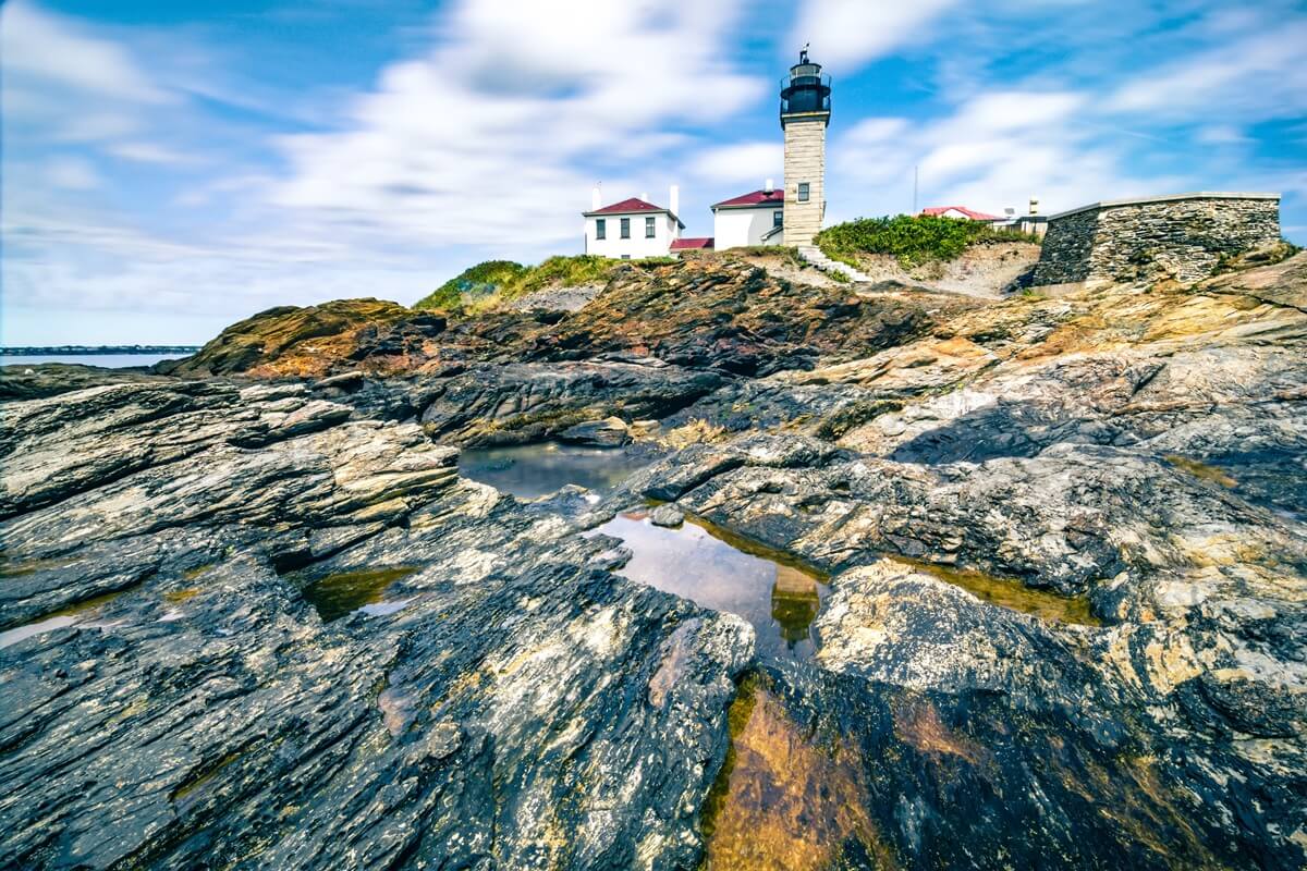 historic beavertail lighthouse jamestown rhode island