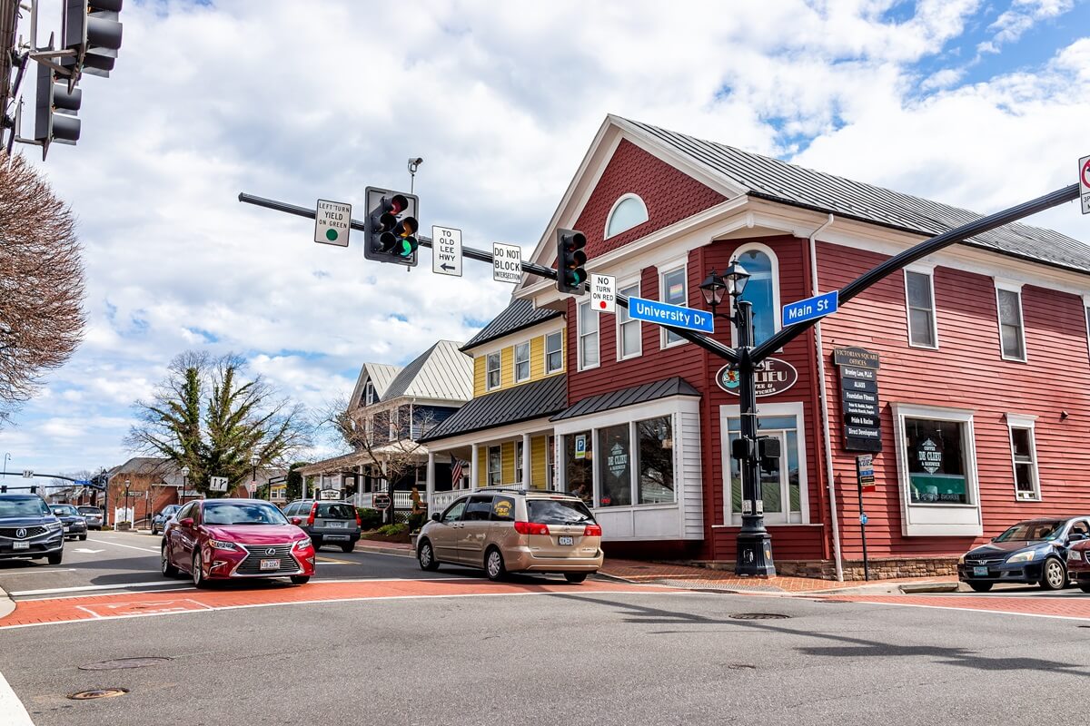 main street intersection with stores, shops and restaurants in Fairfax county Virginia