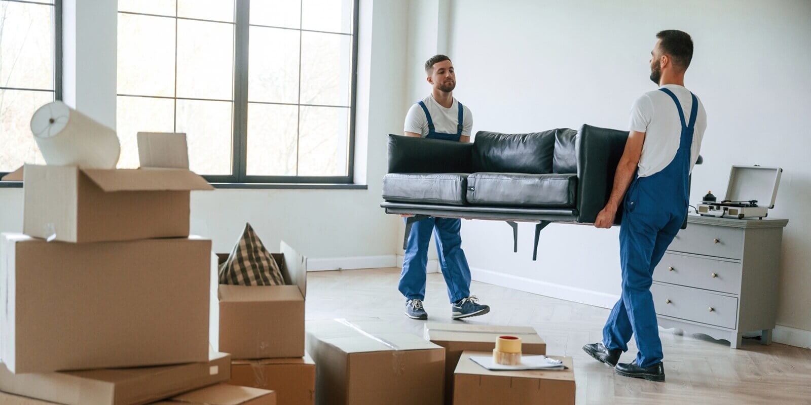 moving service employees in a room