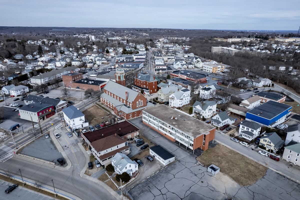 view of the city in Warwick Rhode Island
