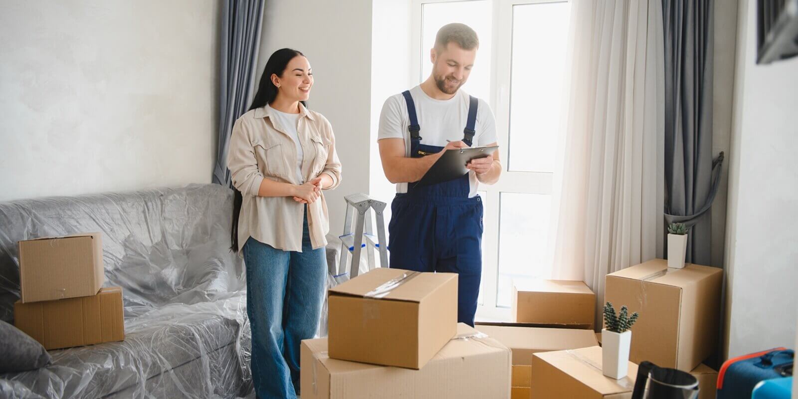 woman discussing moving service with professional mover
